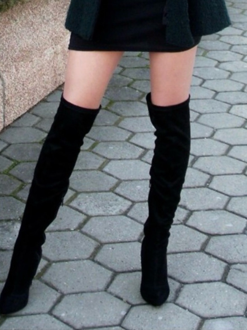 ZARA Suede Stretch Thigh-High Boots – Size 38 / US 7